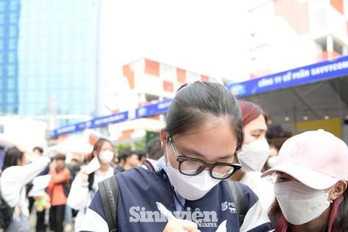 Thu hút sinh viên tài năng, giải 'bài toán' việc làm