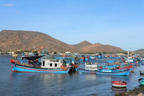 Chợ Nại dân dã đậm chất biển