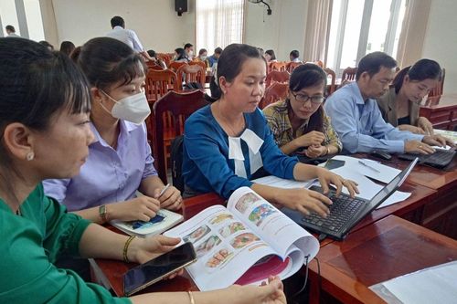 Gỡ khó triển khai Nội dung giáo dục địa phương