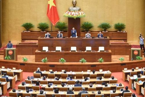 Quốc hội nghe báo cáo về công tác thực hành tiết kiệm, chống lãng phí năm 2022