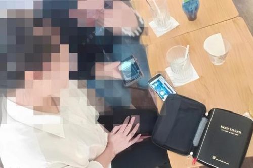 Tà đạo 'Hội thánh Đức Chúa trời' len lỏi giảng đường đại học
