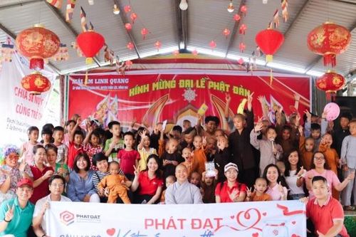 Phát Đạt tổ chức chương trình thiện nguyện dịp Quốc tế Thiếu nhi