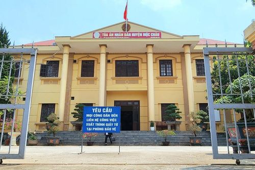 Sơn La: Bị đơn hơn 4 năm 'mòn mỏi' theo kiện vụ 'tranh chấp quyền sử dụng đất' tại huyện Mộc Châu