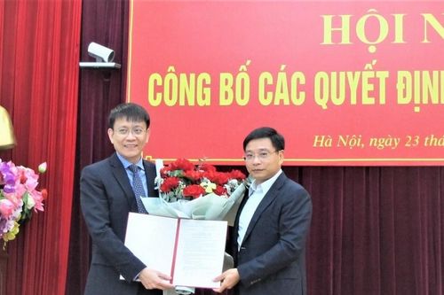 Ông Lê Đỗ Mười được bổ nhiệm làm Cục trưởng Cục Hàng Hải Việt Nam