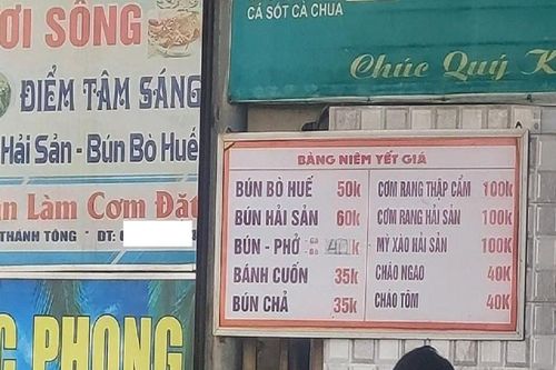 Xử phạt chủ quán bán một suất bún 35 nghìn đồng chỉ có 2 miếng chả