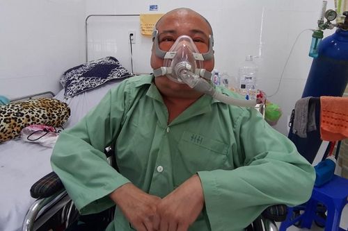 Đồng lương bảo vệ của cha không gom nổi 50 triệu đồng cho con chữa bệnh