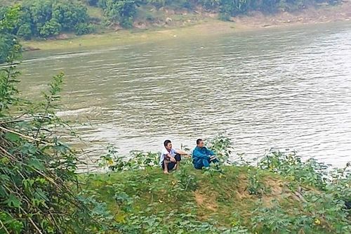 Hai anh em đuối nước trên sông Lam, tìm thấy thi thể người em