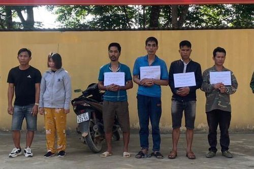 Khởi tố nhóm đối tượng tổ chức cho người Việt Nam xuất cảnh trái phép