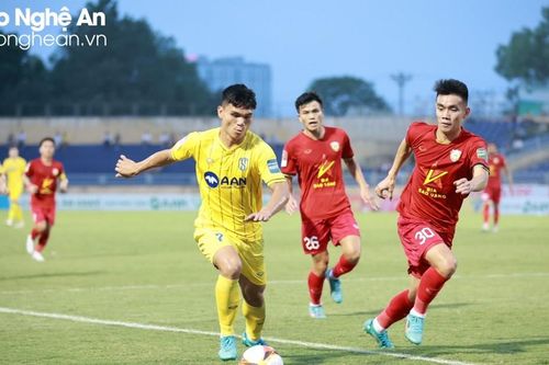 Sông Lam Nghệ An thay đổi cách thưởng cho các cầu thủ