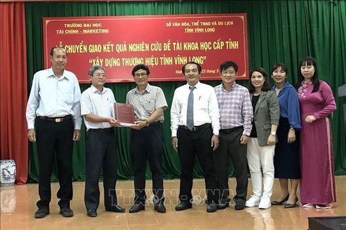 Xây dựng thương hiệu Vĩnh Long từ thế mạnh văn hóa