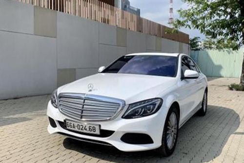 Nhân viên Đăng kiểm từ chối đăng kiểm xe Mercedes-Benz C250 Exclusive với lý do bất ngờ