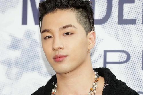Taeyang (Big Bang) sẽ đến Việt Nam biểu diễn, rộ tin đồn còn có sự xuất hiện của SNSD, aespa?