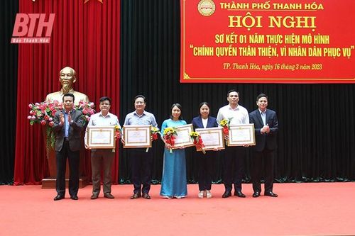 Vì Nhân dân phục vụ