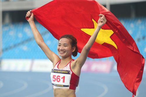 Những vận động viên nhận tiền thưởng 'khủng' sau SEA Games 32