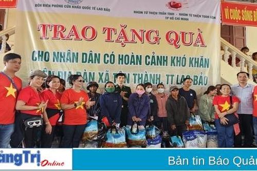 Hướng Hóa: Trao tặng 200 suất quà cho các hoàn cảnh khó khăn vùng biên