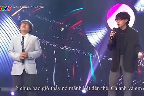 Hai con trai Xuân Bắc hát tiếng Anh, dân mạng xuýt xoa: 'Đúng con nhà nòi'