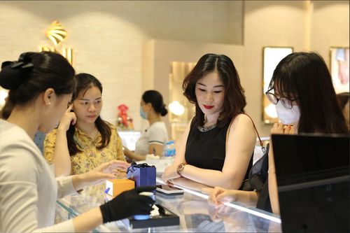 Doanh thu bán sỉ của PNJ giảm hơn 23%, lợi nhuận 'đứng yên' ở mốc 859 tỷ đồng
