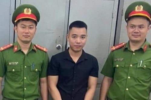 Bị khởi tố vì mua vảy tê tê về bán kiếm lời