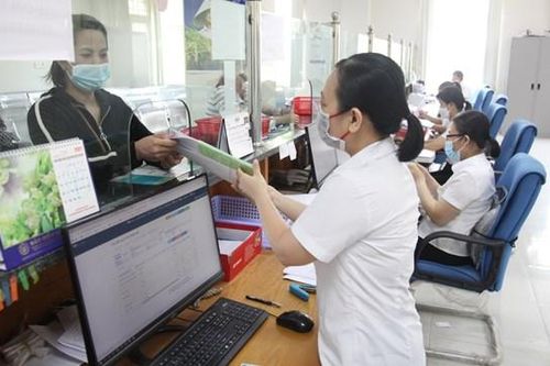 Hỗ trợ người lao động vay tín dụng lãi suất thấp: Sẽ hạn chế rút bảo hiểm một lần
