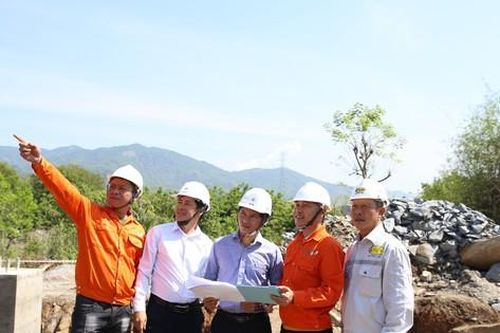 Chặng đường nước rút dự án đường dây 220 kV Nha Trang – Tháp Chàm