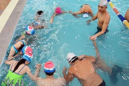 Sai lầm cần tránh khi sơ cứu trẻ đuối nước
