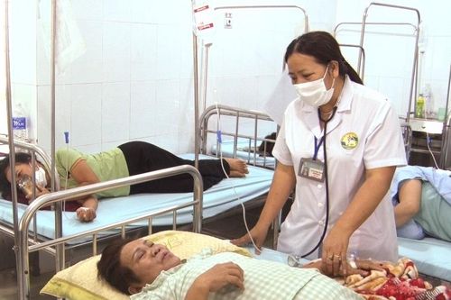 Đắk Lắk xử phạt một chủ cơ sở dịch vụ gia chánh 100 triệu đồng vì gây ngộ độc thực phẩm