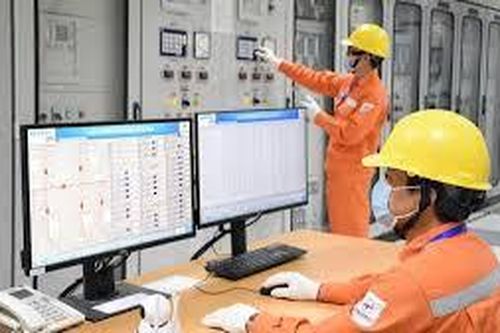Đề xuất bổ sung giá điện vào danh mục bình ổn giá