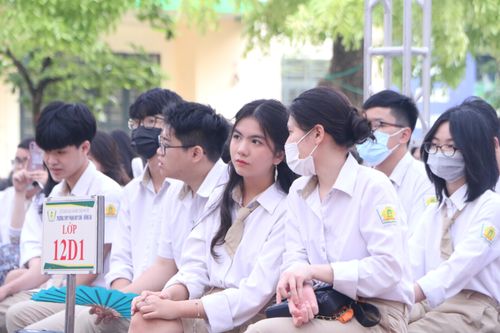 Thông điệp về cách sống ân nghĩa cho học trò trong ngày bế giảng