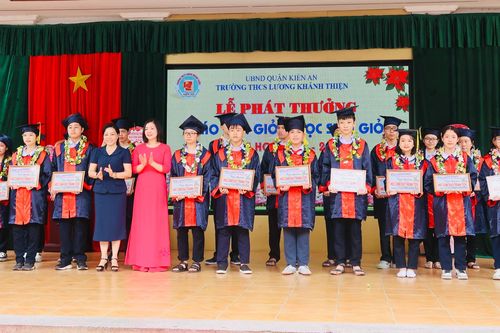 Học sinh Hải Phòng với những thành tích đáng tự hào