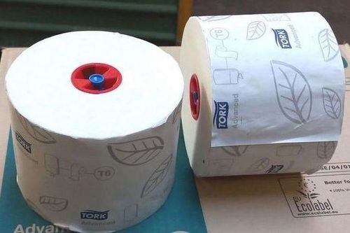Tại sao quân đội Đức bán hàng tấn giấy vệ sinh?