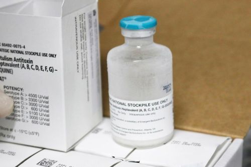 6 lọ thuốc hiếm kịp thời về Việt Nam điều trị ngộ độc Botulinum cho các bệnh nhân