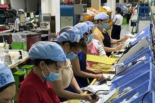 Công ty PouYuen dự kiến chi 525 tỷ đồng hỗ trợ gần 4.500 lao động mất việc đợt 1