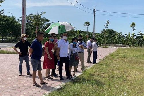 Hà Nội sắp đấu giá hàng trăm lô đất, giá khởi điểm vẫn cao ngất