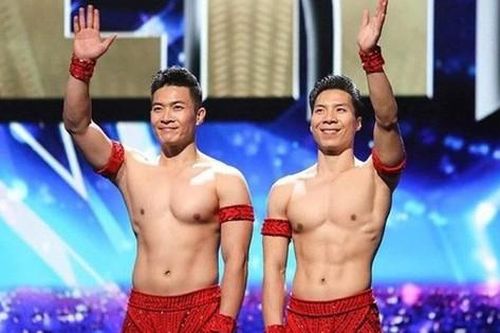 Showbiz 24/5: Quốc Cơ kể thời đi múa đám cưới để kiếm sống