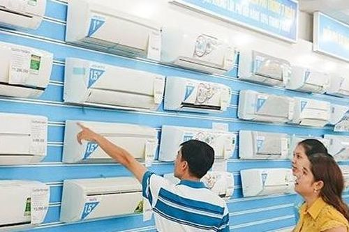 Cao điểm nắng nóng, đại gia bán máy lạnh bội thu
