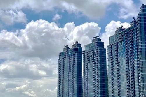 Dự án căn hộ triệu USD ở Hong Kong nguy cơ bị siết nợ