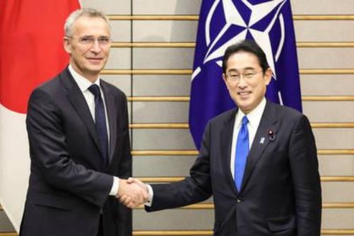 Nhật Bản khẳng định không có kế hoạch trở thành thành viên của NATO