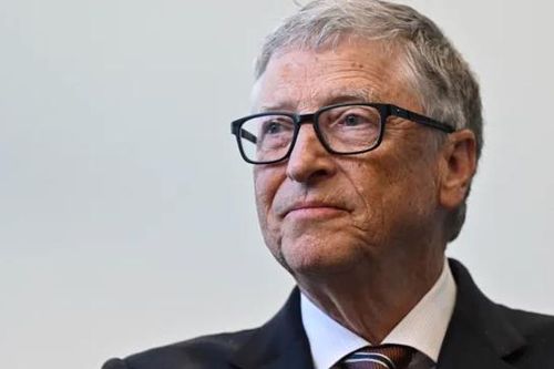 Bill Gates 'tiên lượng' Google và Amazon sẽ sớm lỗi thời vì trí tuệ nhân tạo