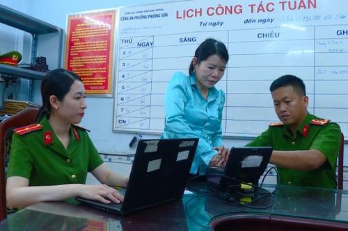 Phường Phương Sơn: Địa phương đầu tiên 'về đích' cấp căn cước cho công dân