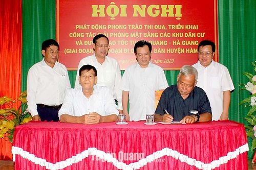 Hàm Yên hoàn thành phát động thi đua giải phóng mặt bằng đường cao tốc Tuyên Quang - Hà Giang