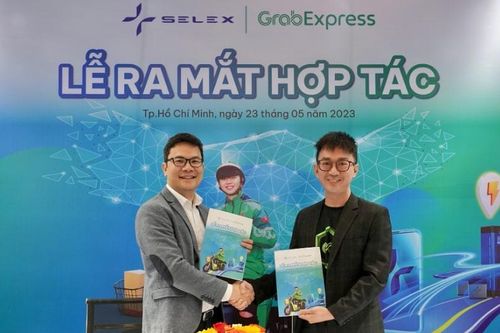 Selex Motors và GrabExpress hợp tác thử nghiệm sử dụng xe máy điện cho dịch vụ giao hàng tại TP.Hồ Chí Minh