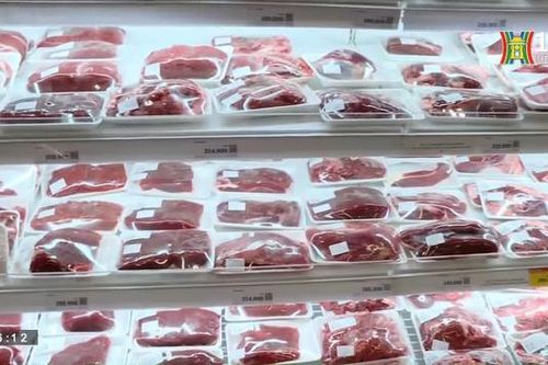 Đề xuất thịt lợn là hàng bình ổn giá