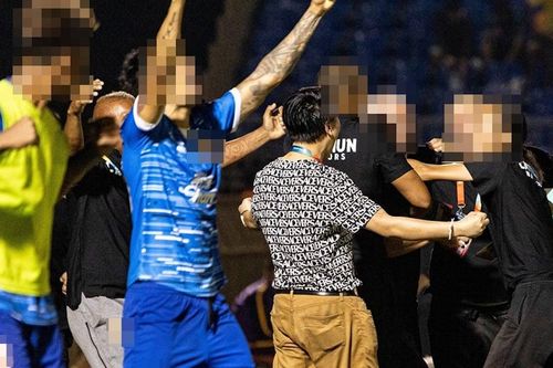 Chủ tịch CLB Thai League 1 dính líu cờ bạc, bị khám xét nhà riêng