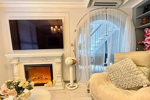 Căn hộ phong cách bán cổ điển vừa hiện đại vừa thơ mộng