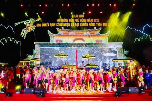 Khai mạc lễ hội Gióng đền Phù Đổng và đón Bằng công nhận NTM kiểu mẫu