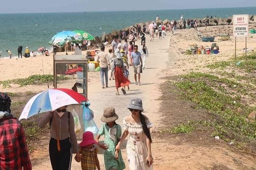 Rộn ràng du lịch hè