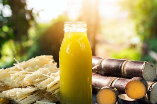 Phụ nữ mang thai có nên uống nước mía?