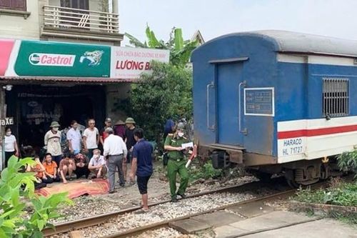 Người đàn ông bị tàu hỏa tông tử vong ở Hải Dương