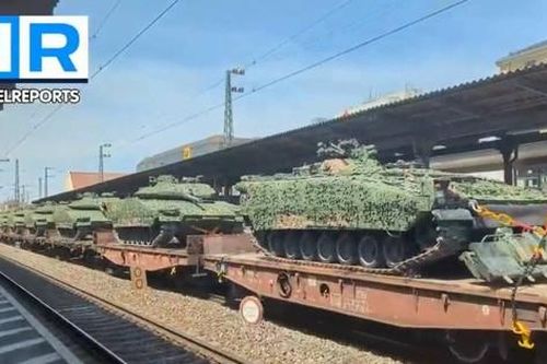 Xe chiến đấu bộ binh Strf 9040C Thụy Điển đang trên đường đến Ukraine