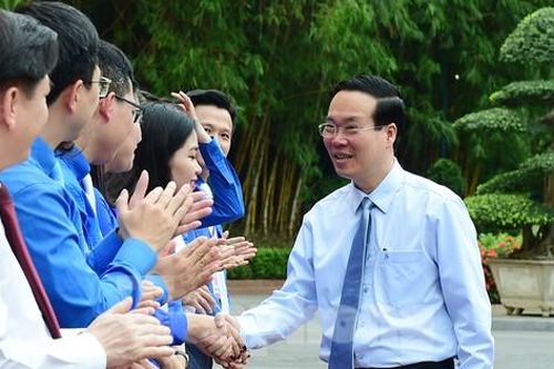 Chủ tịch nước Võ Văn Thưởng gặp mặt 75 thanh niên tiên tiến làm theo lời Bác